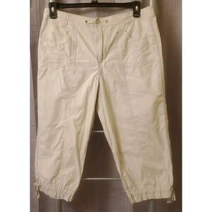 DRESS BARN Solid Beige Capri Pants Women's Size 12 Classic‎ Fit